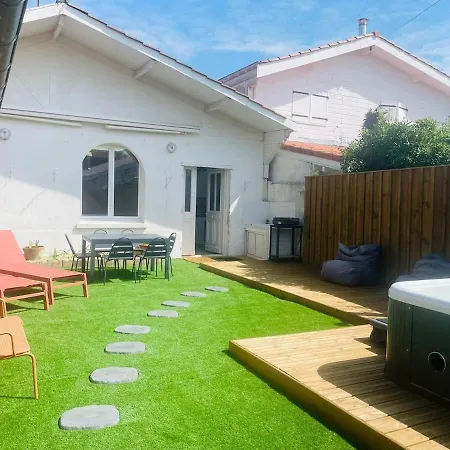 De Penelope Avec Prive Centre-ville Et 펜션