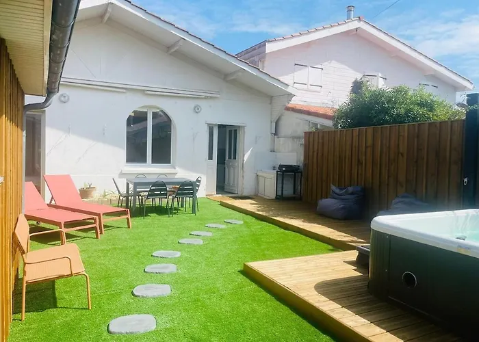 De Penelope Avec Prive Centre-ville Et Prázdninový dům